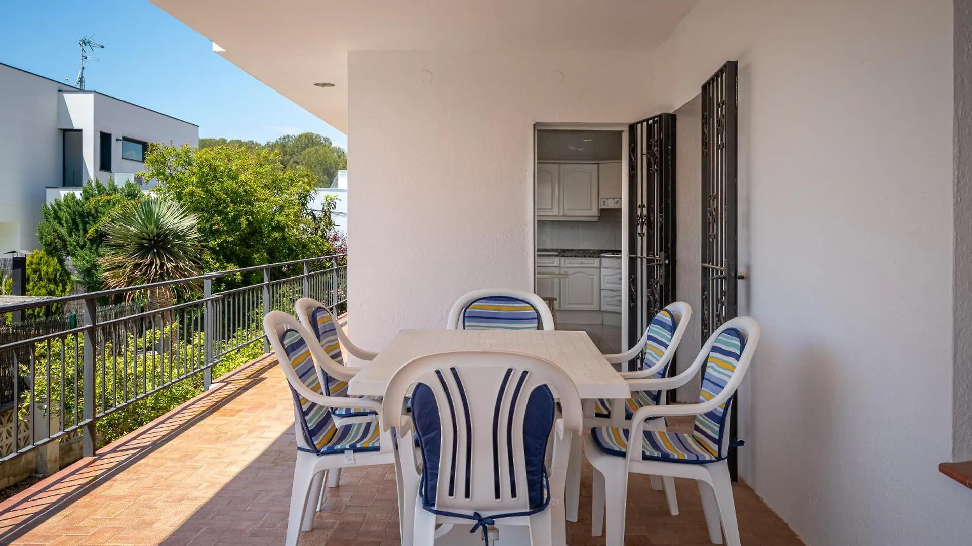 Holiday home At166 Playa A 10 Min A Pie Villa Torredembarra Spain