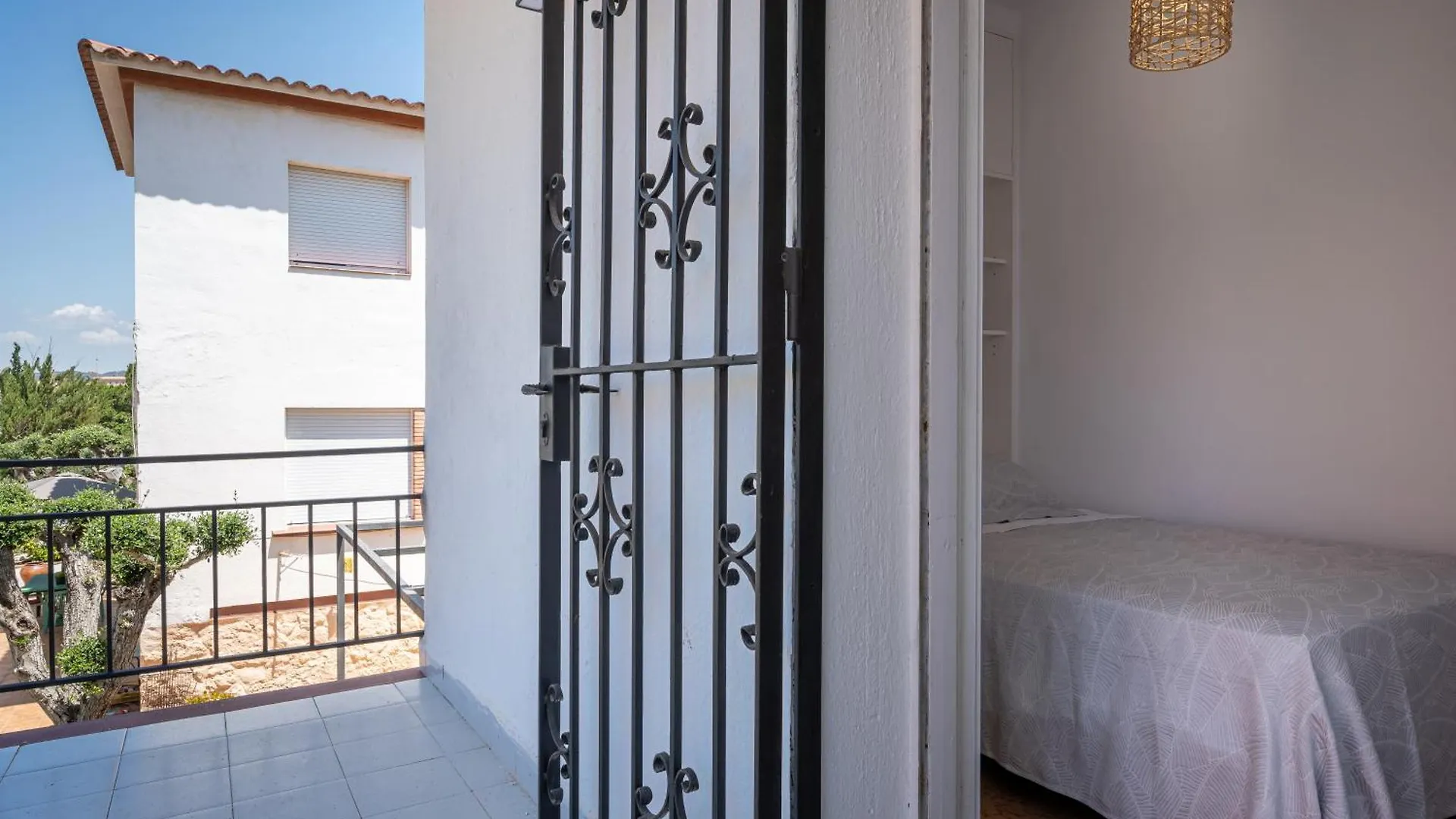 At166 Playa A 10 Min A Pie Villa Torredembarra Holiday home