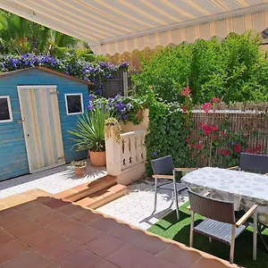  Сasa de vacaciones House